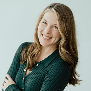 Meet your Posher, Laura